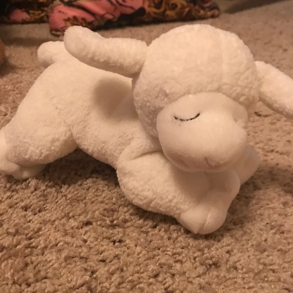 Baby Gund Other - Baby Gund soft lamb